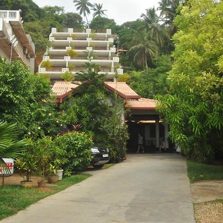 Hotel Silan Mo Mirissa Dış mekan fotoğraf