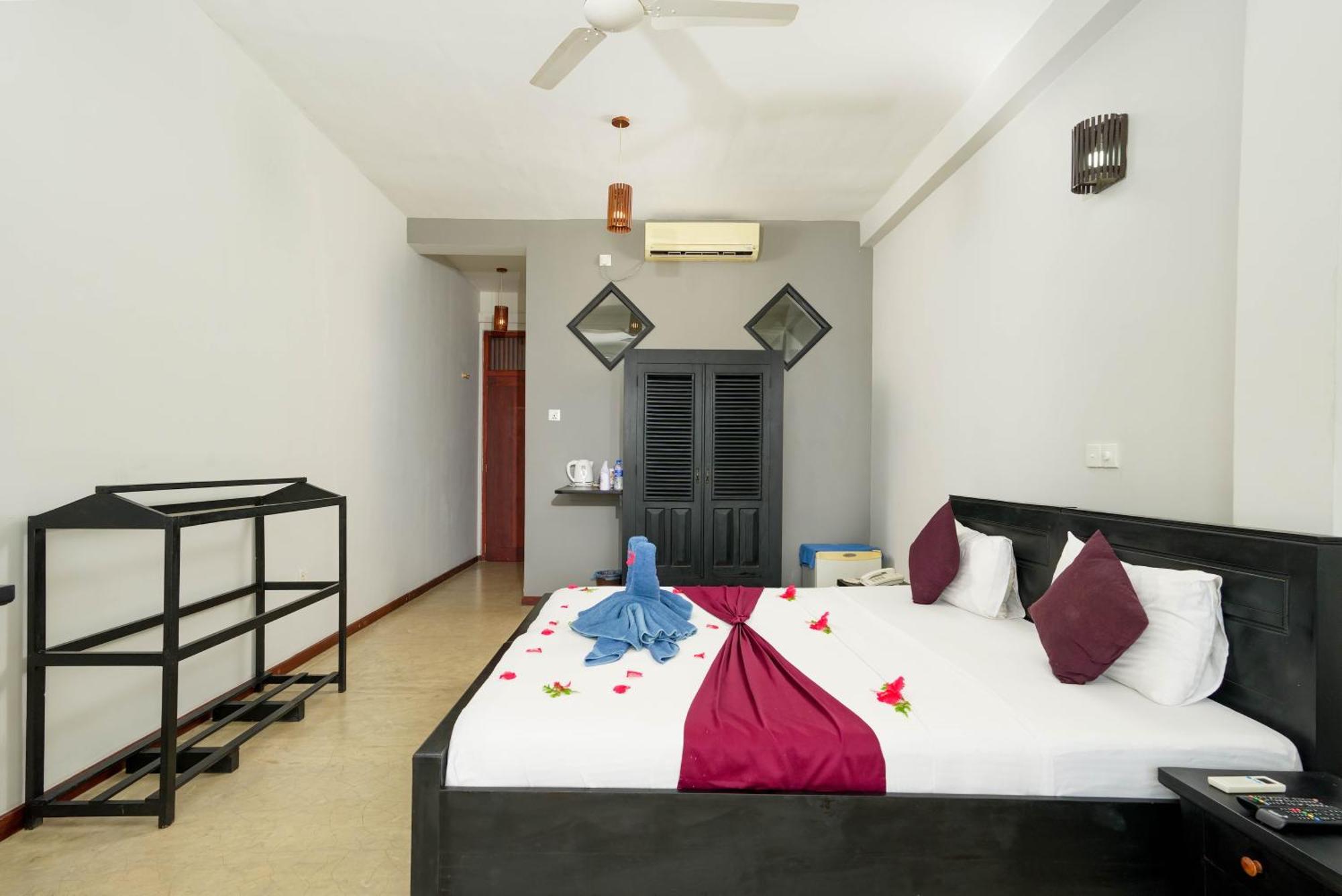 Hotel Silan Mo Mirissa Dış mekan fotoğraf